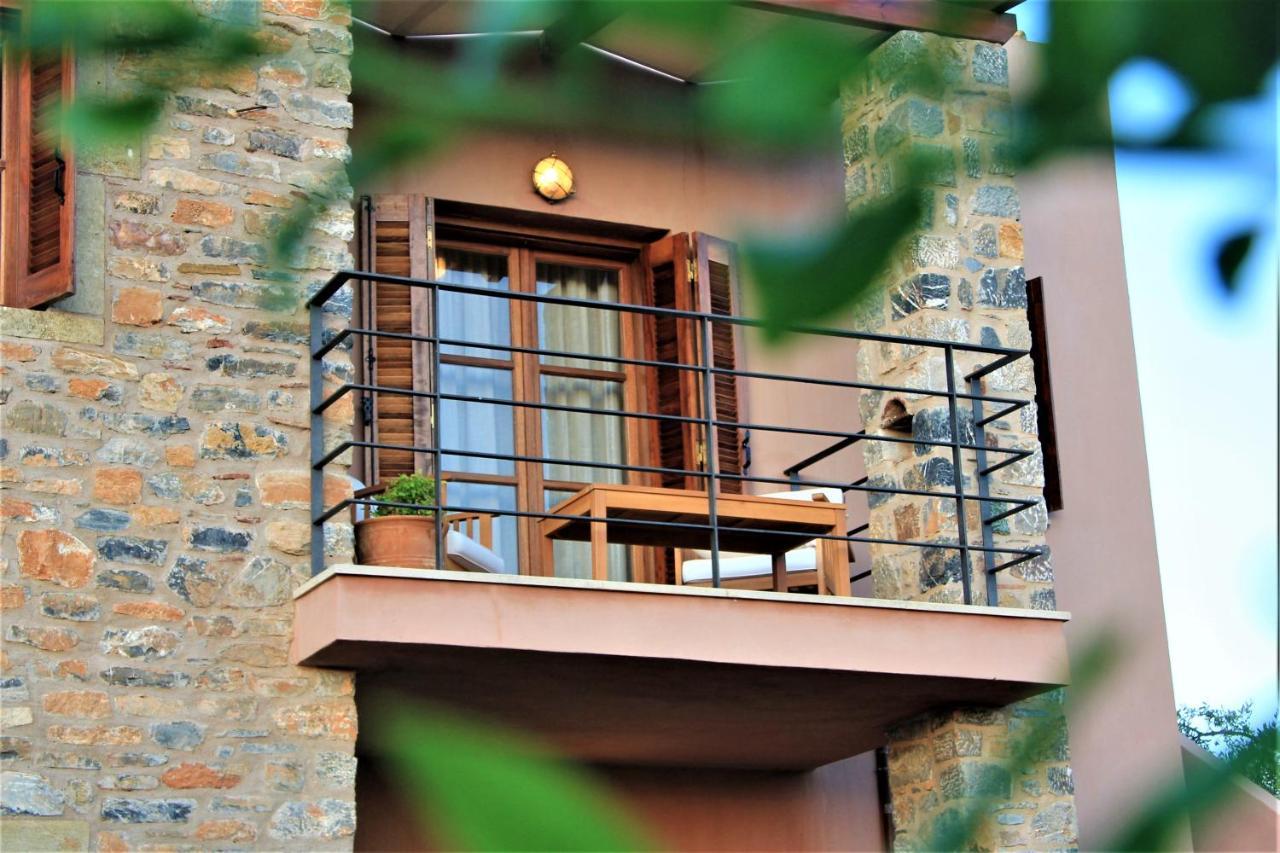 Liotrivi Historical Mansion And Boutique Hotel 莫奈姆瓦夏 外观 照片
