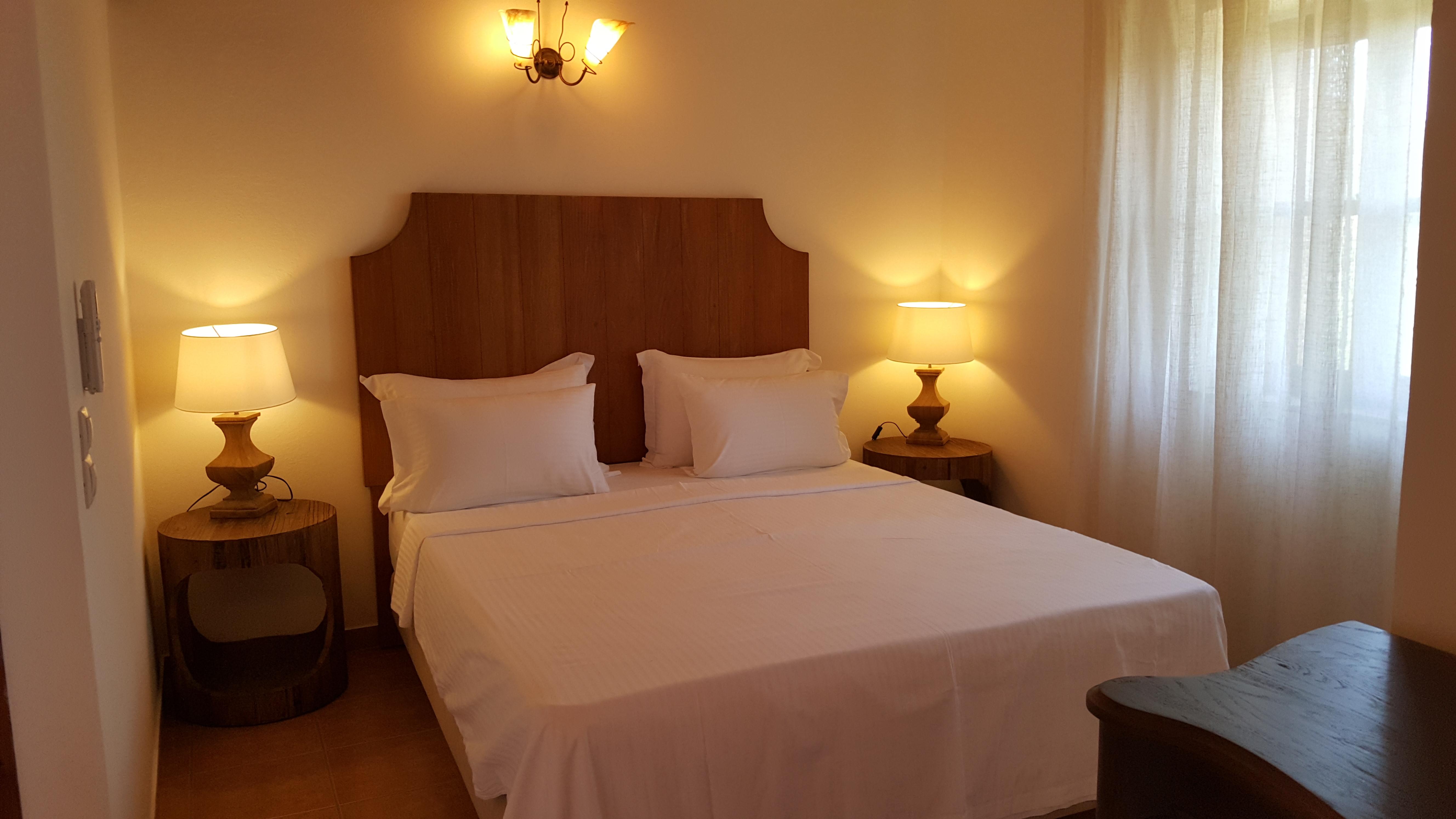 Liotrivi Historical Mansion And Boutique Hotel 莫奈姆瓦夏 外观 照片